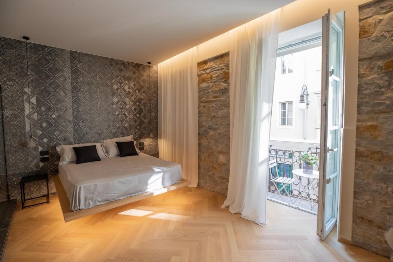 S1 Luxury Suites And Rooms 的里雅斯特 外观 照片