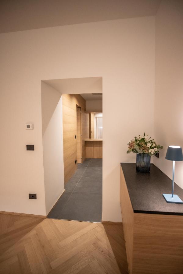 S1 Luxury Suites And Rooms 的里雅斯特 外观 照片