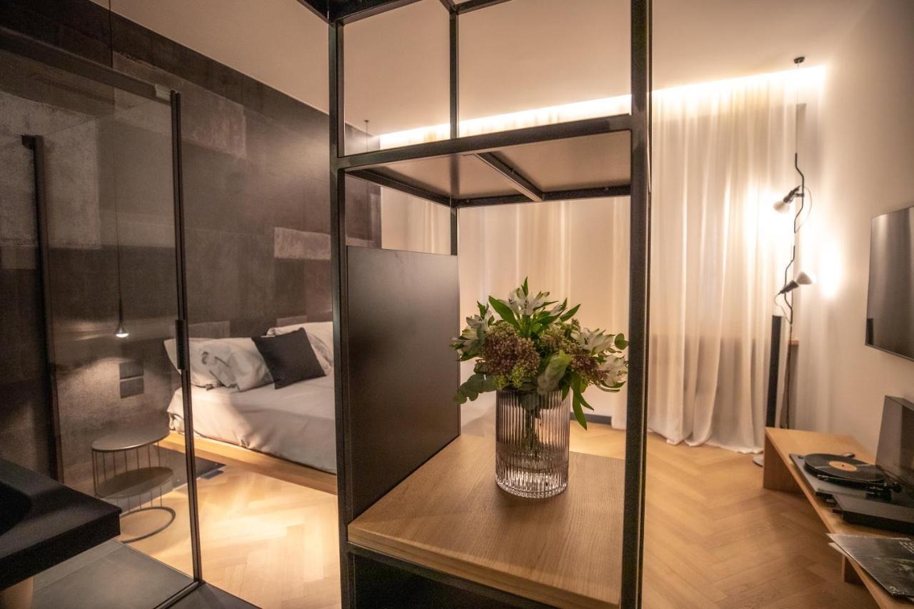 S1 Luxury Suites And Rooms 的里雅斯特 外观 照片