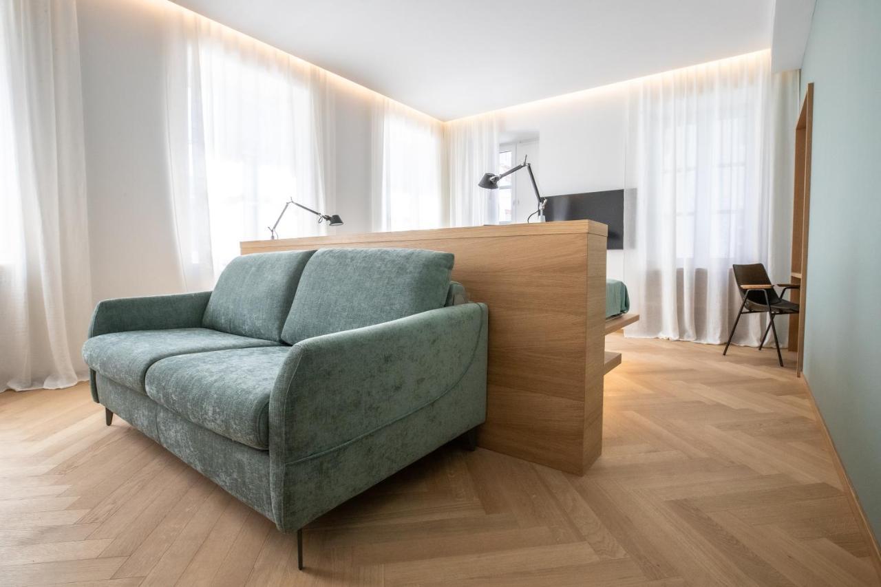 S1 Luxury Suites And Rooms 的里雅斯特 外观 照片